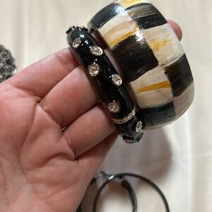 Lot of costume jewelry